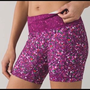Lululemon RARE Speed Track shorts Paradise Camo